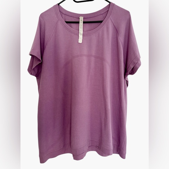 Lululemon Swiftly Tech Short Sleeve Purple Tee Size 20 - Picture 3 of 5